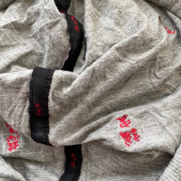 Big Loop Terry Hood in Knitted stripe with Embroideries - Picture 3 of 7